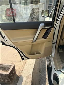 تۆیۆتا لاندكروزر پرادۆ